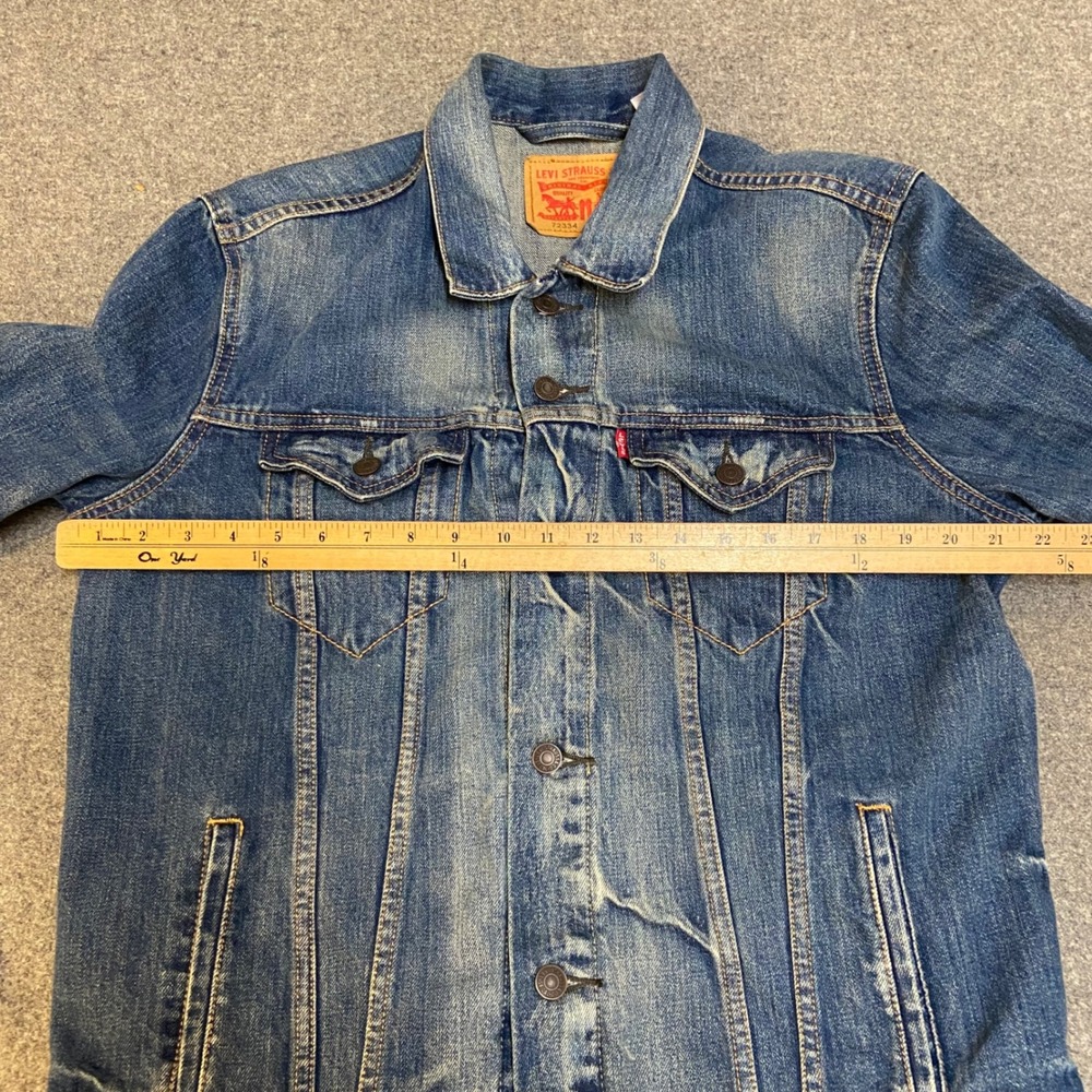 Levi's Trucker Jacket Men Large Blue Denim 72334 Medium Wash Classic Coat Cotton - Picture 8 of 11